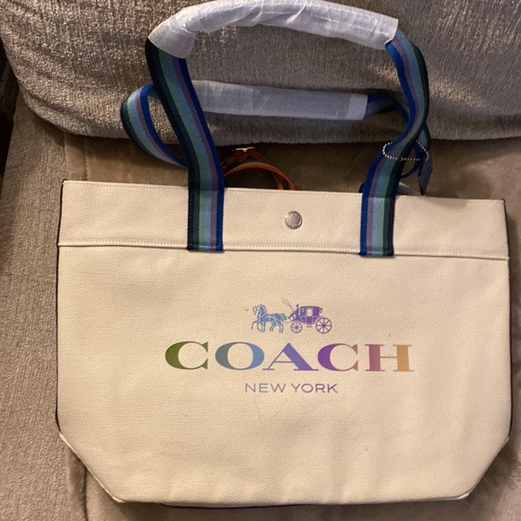 NWT! Coach H&C Rainbow tote 3 set - Picture 8 of 11